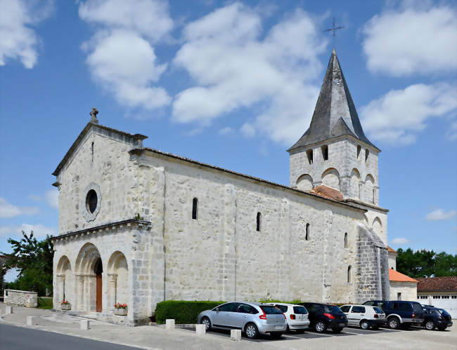 Exposition sur les églises du Sud Charente