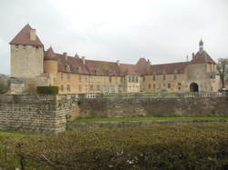 photo Théâtre de plein air au Château d'Époisses - Cie AMAB