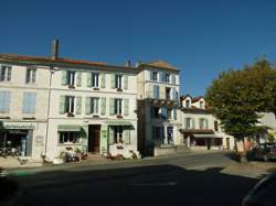 photo Marché gourmand à Verteillac