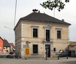 photo Mécanicien-réparateur / Mécanicienne-réparatrice automobile