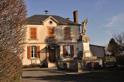 photo A VENDRE ENSEMBLE MAISON ATELIER ET TERRAIN