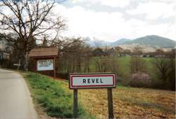 photo Revel