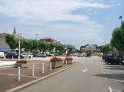 photo Marché Hebdomadaire - La Tour du Pin