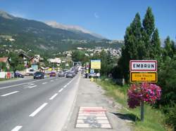 photo Marché bihebdomadaire d'Embrun