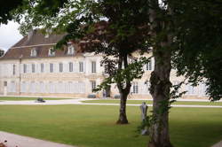 photo ABBAYE AUBERIVE : THEATRE RENDEZ-VOUS AU ZINC !