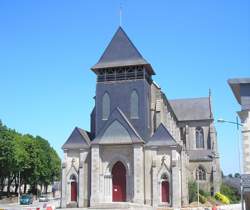 photo MARCHE DE VILLAINES LA JUHEL