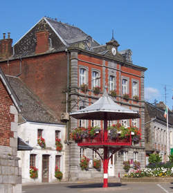 Préparateur-vendeur / Préparatrice-vendeuse en point chaud