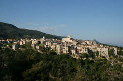 photo DROIT AU BAIL - TOURRETTES SUR LOUP