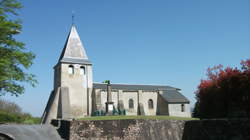 photo Saint-Priest-Bramefant