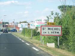 photo Véhicules anciens, 1ers Bouchons de St Michel-en-l'Herm