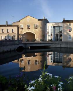 photo Animateur(trice) d'accueil de loisirs (centre de loisirs)