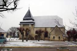 photo Un jour, une église à Héry