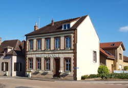 photo Marché à la ferme à Montacher-Villegardin