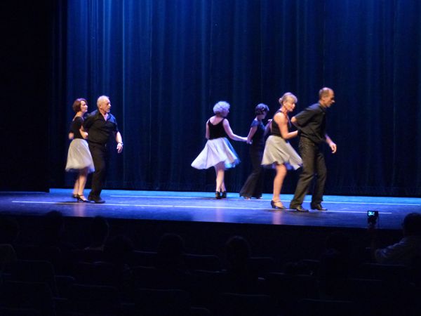 YAKADANSER COURS DE DANSE COLLECTIFS