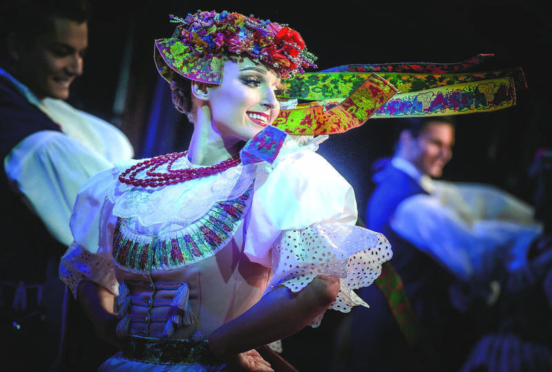 L'ENSEMBLE FOLKLORIQUE NATIONAL DE POLOGNE SLASK
