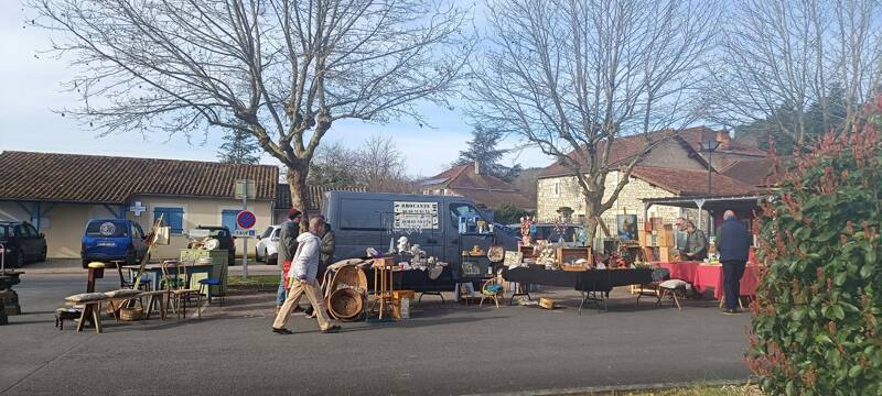 brocante pro et puces des couturières