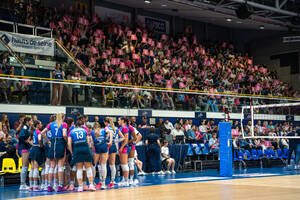 Volleyball : SUPER COUPE
