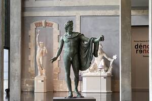 écrire au musée