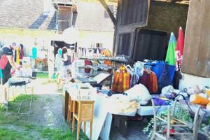 Des trouvailles vous attendent à la brocante d'IZIEU le 3 mai 26 à 10H
