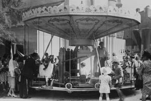 EXPOSITION TEMPORAIRE : La fête foraine. Un monde à part ?