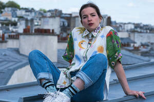 Manon Bril -