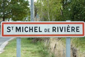 photo VIDE GRENIERS BROCANTE ARTISANAT STMICHEL DE RIVIERE ( 24)