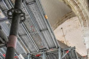 L'église Saint Pierre de La Chapelle-Lasson: 900 ans de travaux