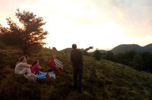 photo Les P'tites virées du Parc - Lever de soleil sur le Puy des Gouttes