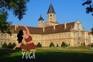 photo Les initiations au yoga dans les jardins de l'abbaye