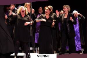 Sabine Kouli et la chorale La Jaama et invités