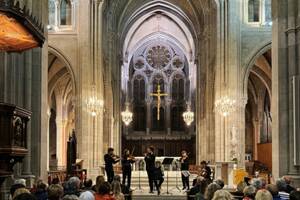 Concert à Nîmes : Shostakovich, Bach, Saint-Saëns, Piazzolla, Tchaïkovsky