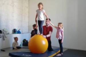 photo Stage de cirque 4-15 ans chez Acrobate Circus