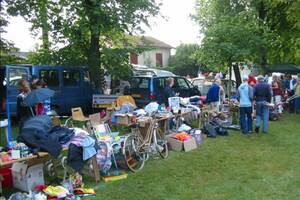photo 30e brocante vide-grenier d'heutrégiville