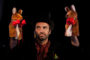 photo Minimal Circus - Yoann Pencolé • Cie La Poupée qui brûle