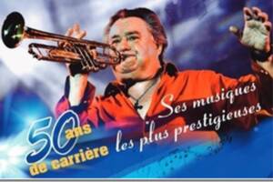 photo Jean-Claude Borelly et sa Trompette d'Or à Valognes