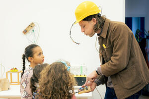 photo Le laboratoire des inventions • Alexandre Sacha Sakharov