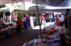 photo Marché de la brocante - place des Dominicains