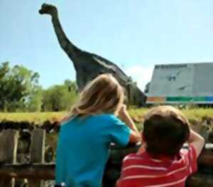 photo Jurassique Pâques  au Préhisto-Dino Parc