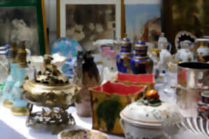 photo Salon des Antiquaires Villefranche du Périgord