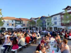 photo Repas au Marché des Producteurs de Pays à Sanguinet