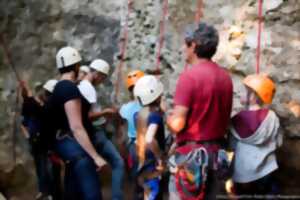 photo Été actif - escalade en falaise