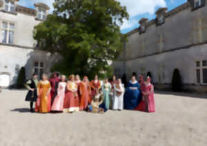 Animation en costume d’époque au Château Royal de Cazeneuve