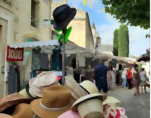 Marché hebdomadaire de Coulonges-sur-l'Autize (mardi matin)