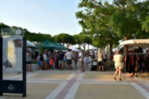 photo MARCHÉ NOCTURNE PORTIRAGNES PLAGE BICENTENAIRE