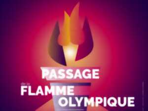 photo PASSAGE DE LA FLAMME OLYMPIQUE