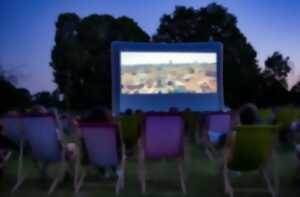 Ciné plein air dans le parc du Louvre-Lens