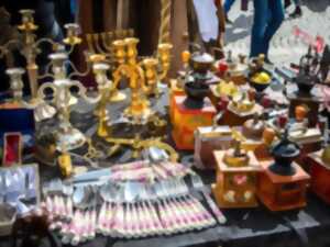 ANTIQUITES BROCANTE