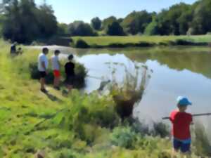 Initiation à la pêche à l'étang de Montalipan