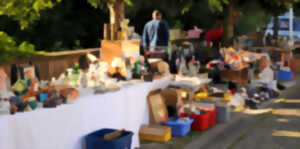 photo Fête au village - Brocante