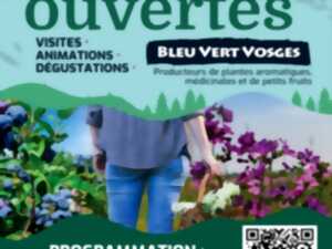 photo FERMES OUVERTES BLEU VERT VOSGES